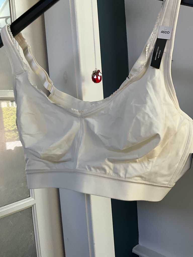 6 Penningtons Cream Full-Coverage Support Bra $14 For Each Bra $65 For All 6
